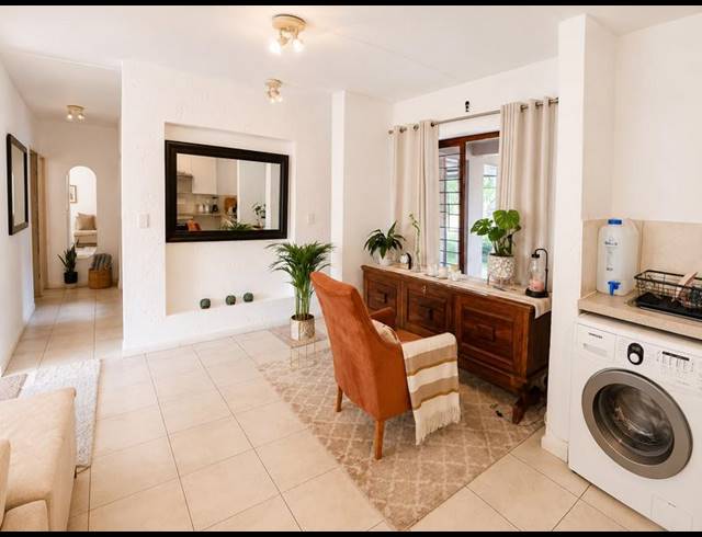 3 BEDROOM APARTMENT FOR SALE IN FERNDALE